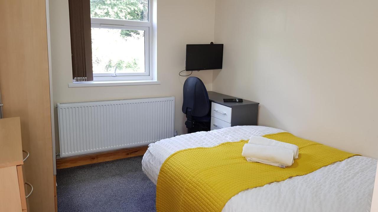 Double Ensuite Rooms Near City Centre Бирмингам Екстериор снимка