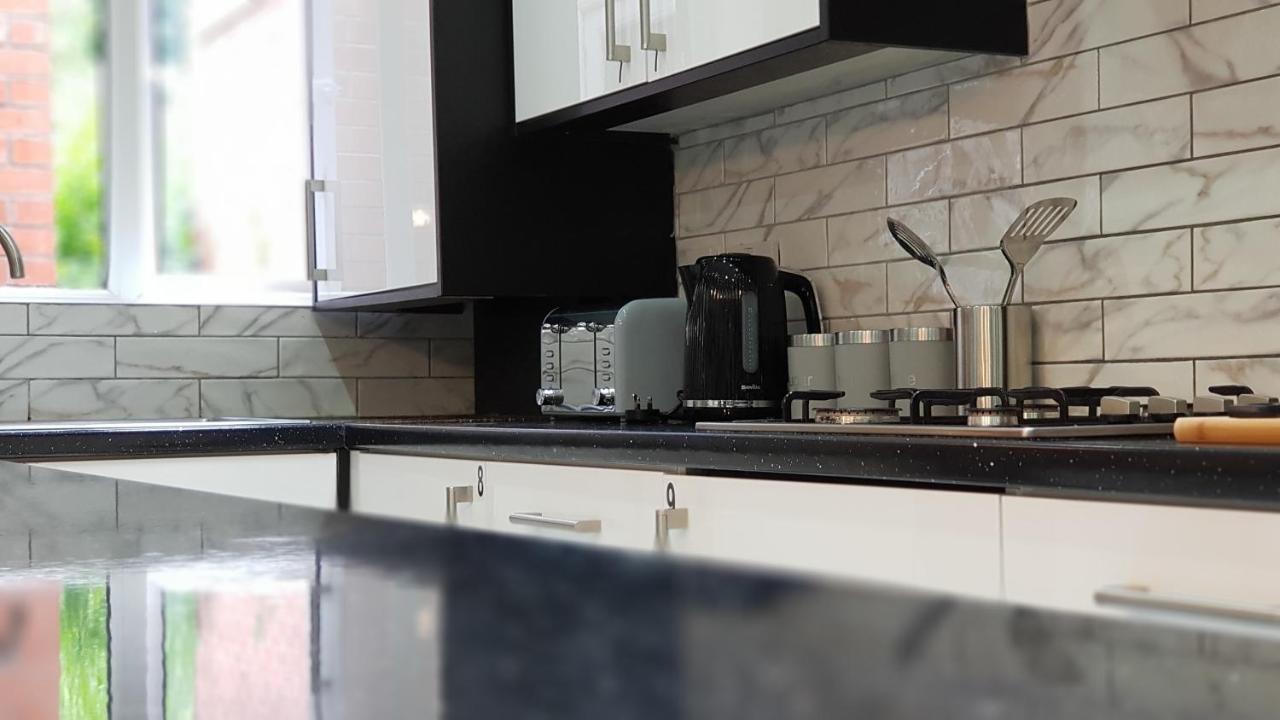 Double Ensuite Rooms Near City Centre Бирмингам Екстериор снимка