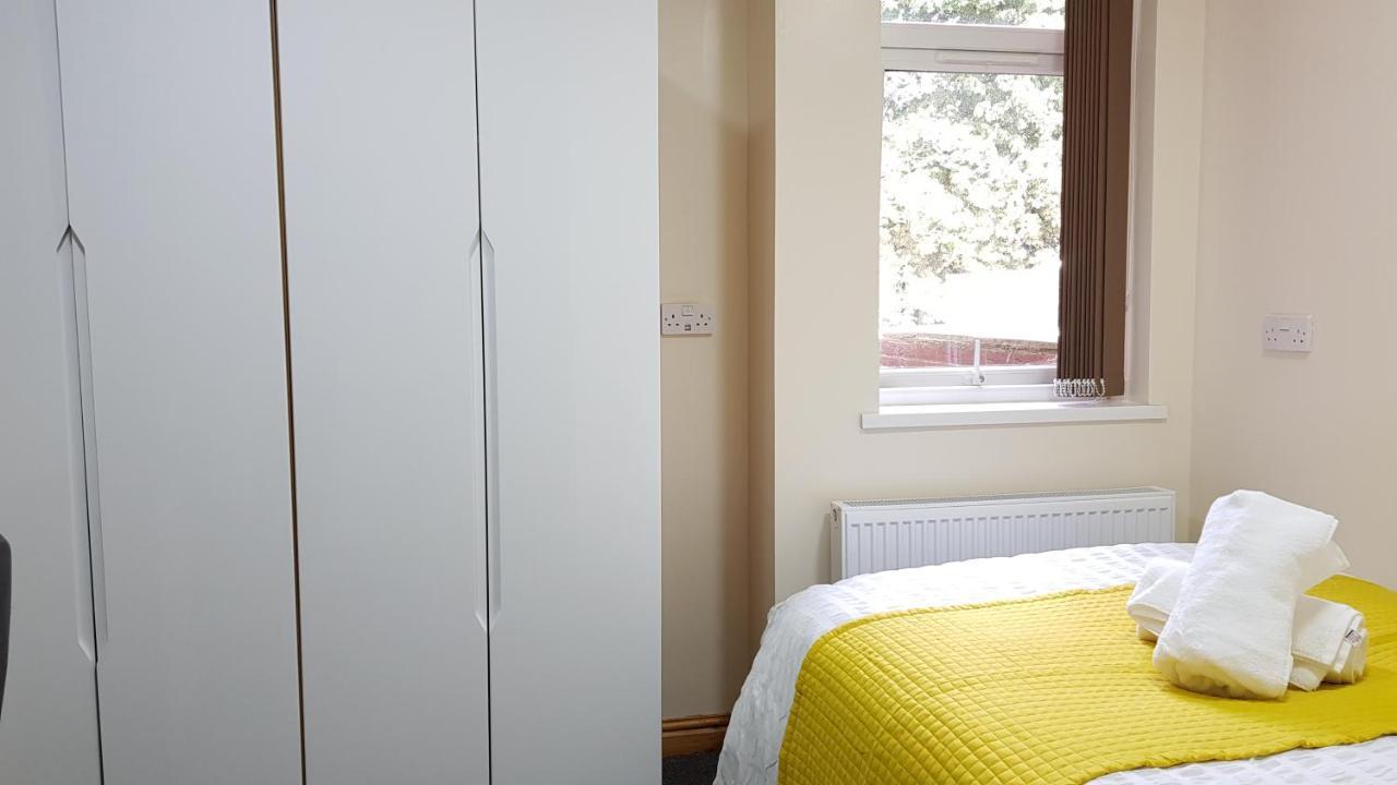 Double Ensuite Rooms Near City Centre Бирмингам Екстериор снимка