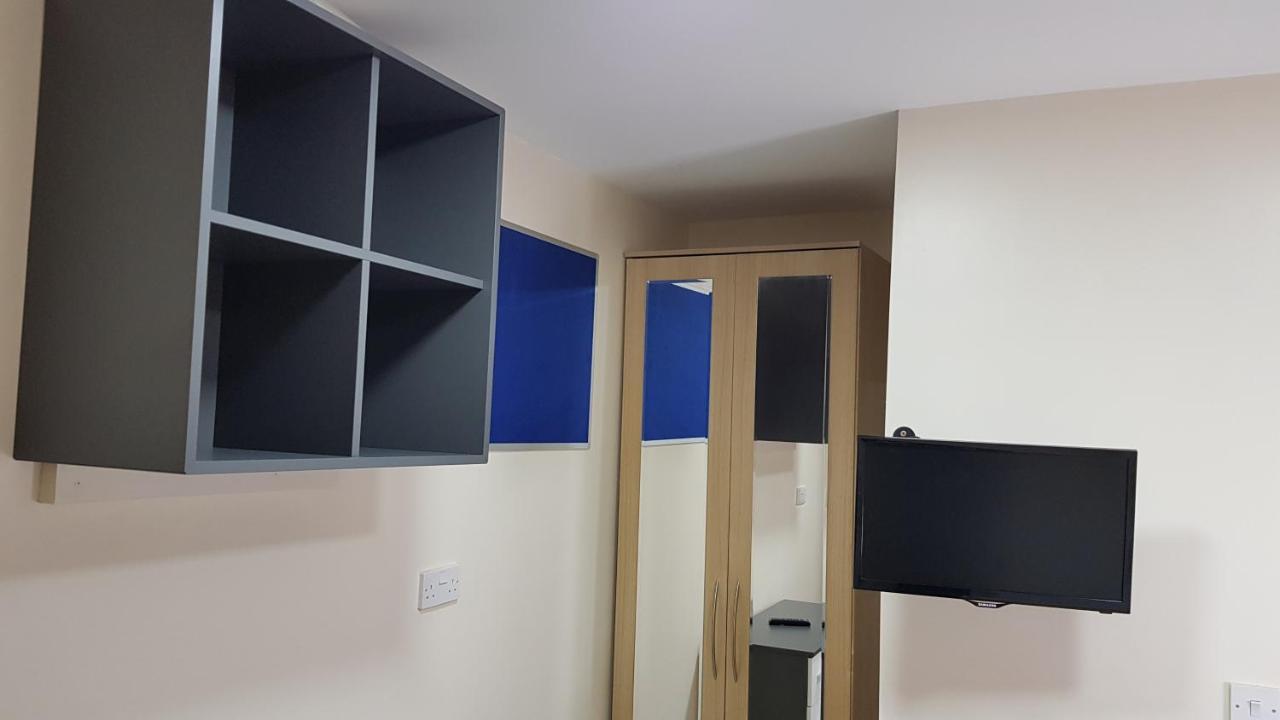Double Ensuite Rooms Near City Centre Бирмингам Екстериор снимка